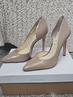 Jessica Simpson Taupe Patent Pointed-Toe Stiletto Pumps